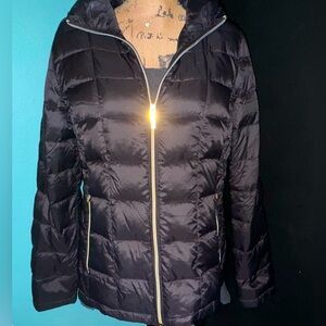 Michael Kors Logo Black puffer coat down filled womens size Large gold zippers